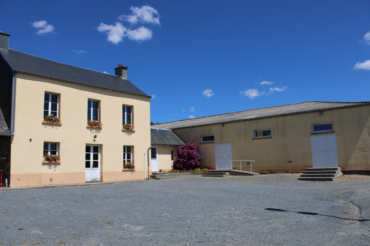 Salles des fêtes - Commune de Caumont sur Aure