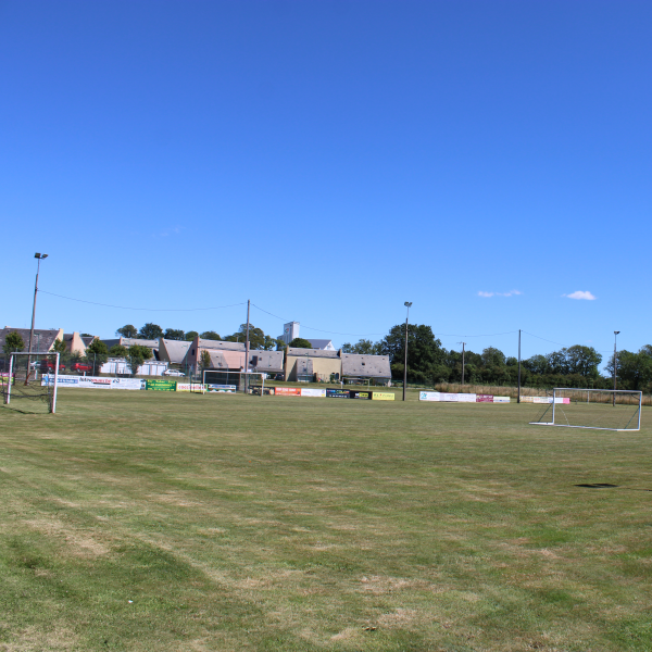 Le terrain de foot - Caumont sur aure